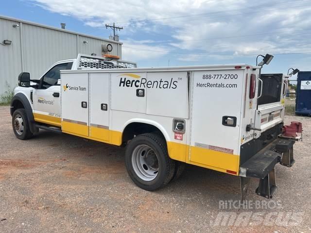 Ford F-550 Sonstige Baumaschinen