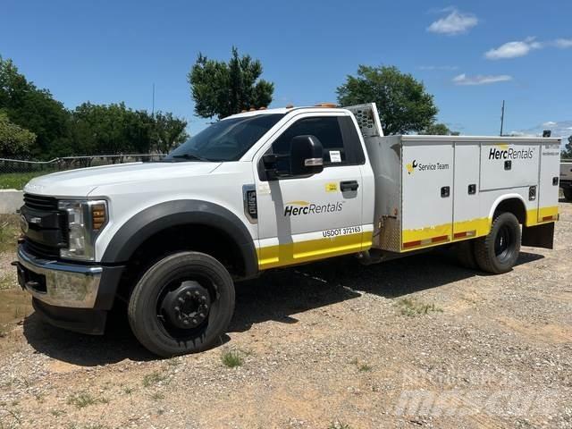 Ford F-550 Sonstige Baumaschinen