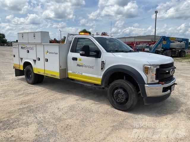 Ford F-550 Sonstige Baumaschinen