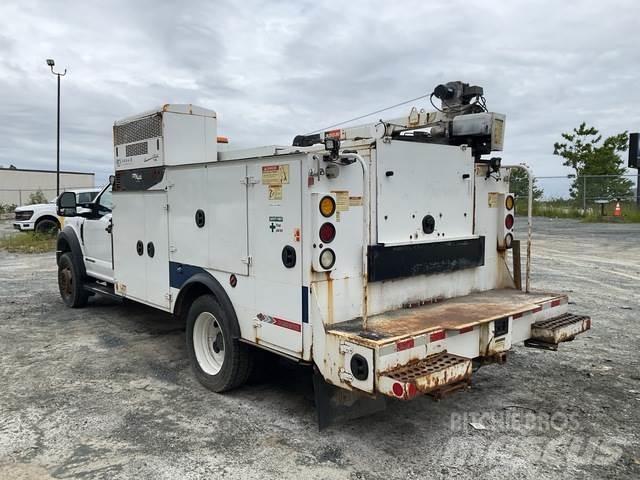 Ford F-550 Kommunal-Sonderfahrzeuge