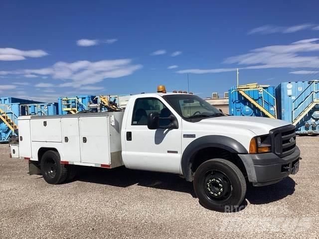 Ford F-550 Pickup/Pritschenwagen