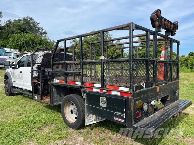 Ford F-550 Pickup/Pritschenwagen