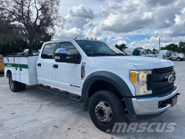 Ford F-550 Pickup/Pritschenwagen