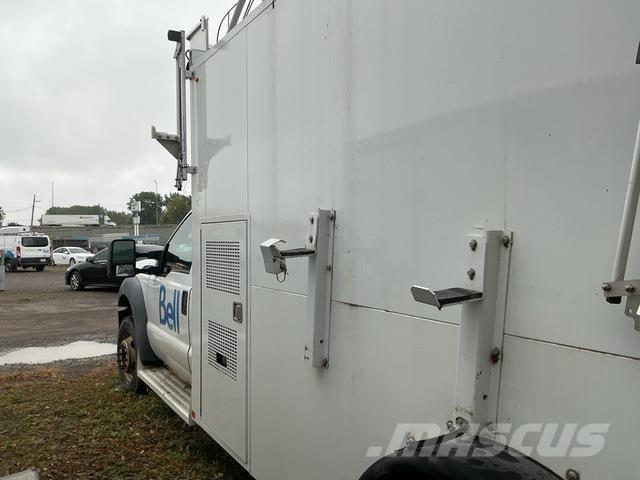 Ford F-550 LKW-Arbeitsbühnen