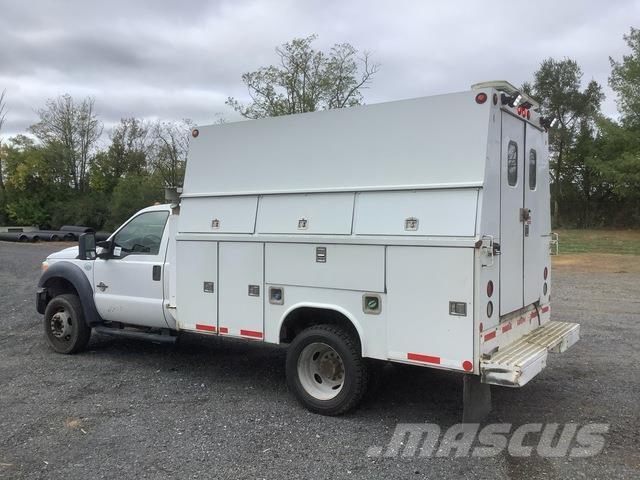 Ford F-550 Pickup/Pritschenwagen