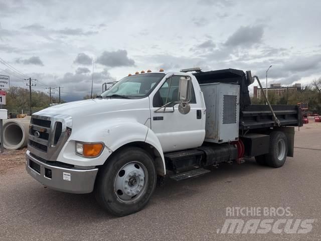 Ford F-650 Kipper