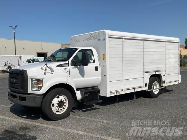Ford F-650 Getränkewagen