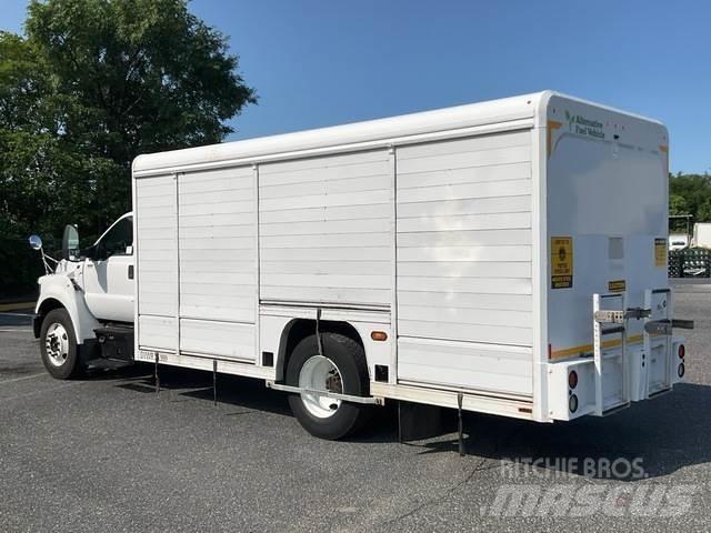 Ford F-650 Getränkewagen