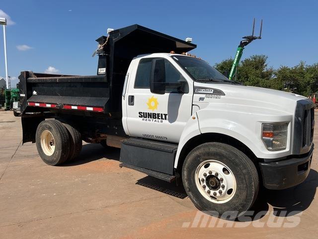 Ford F-650 Kipper
