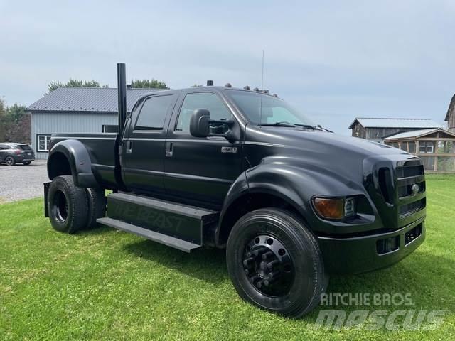 Ford F-750 Andere Transporter