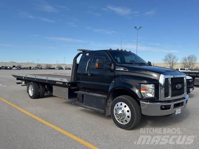 Ford F-750 Bergungsfahrzeuge