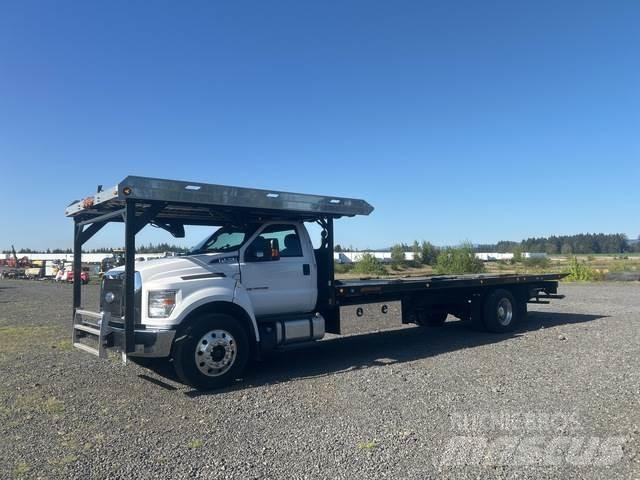 Ford F-750 Bergungsfahrzeuge