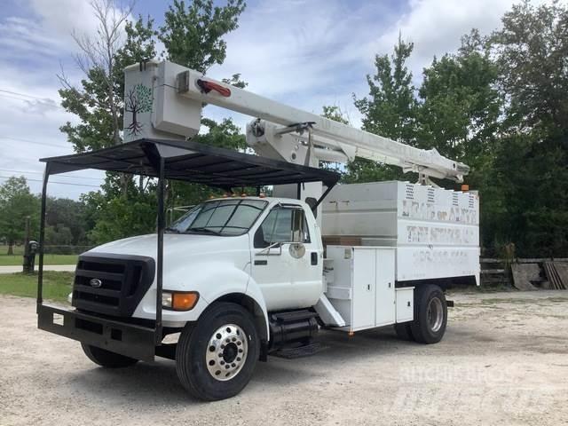 Ford F-750 LKW-Arbeitsbühnen