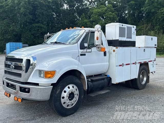 Ford F-750 Kommunal-Sonderfahrzeuge
