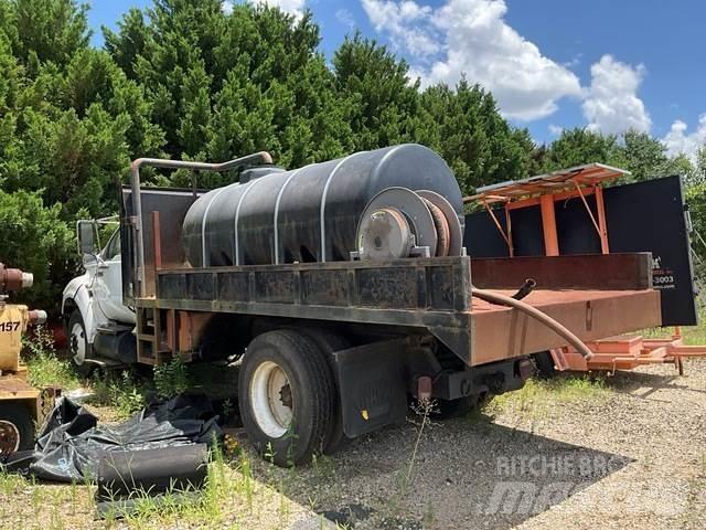 Ford F-750 Sonstige Baumaschinen