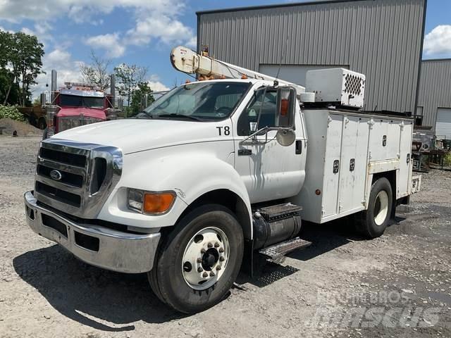 Ford F-750 Pickup/Pritschenwagen
