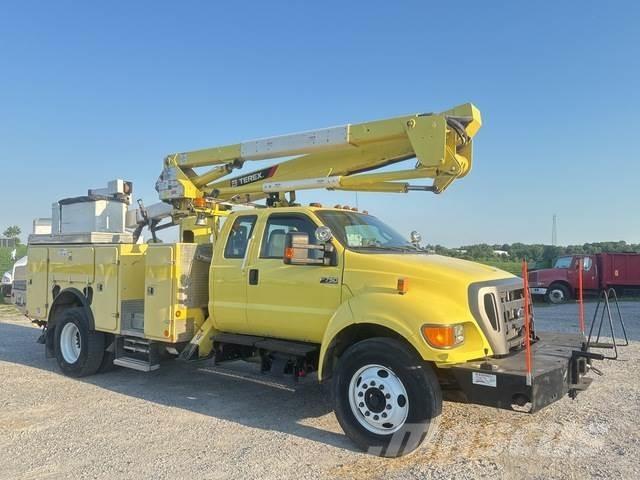 Ford F-750 LKW-Arbeitsbühnen