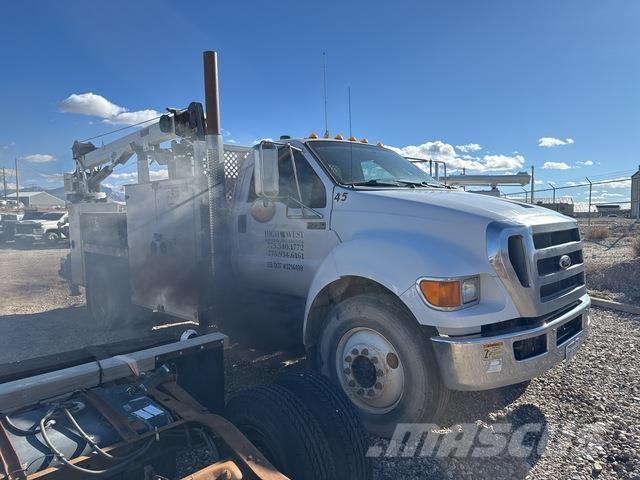 Ford F-750 Kommunal-Sonderfahrzeuge