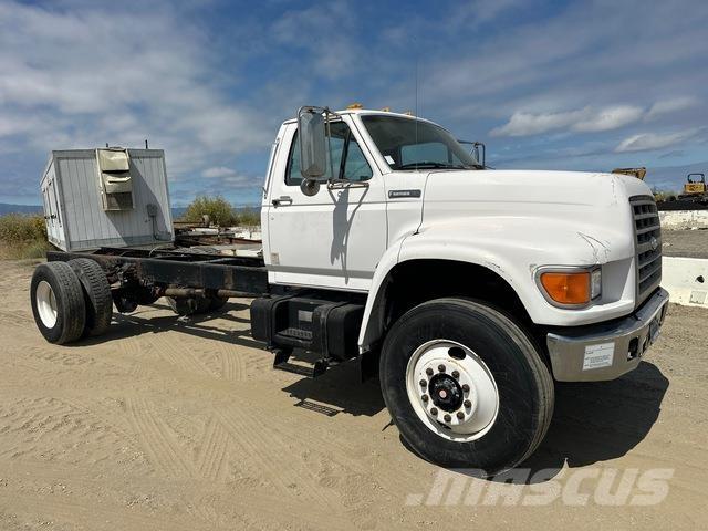Ford F-800 Kabinen