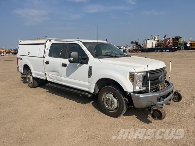 Ford F350 Pickup/Pritschenwagen