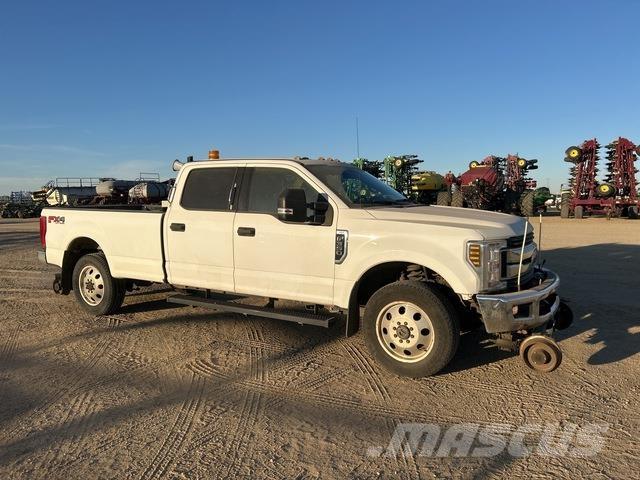 Ford F350 Pickup/Pritschenwagen