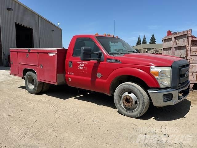 Ford F350XL Pickup/Pritschenwagen