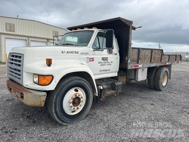 Ford F800 Kipper