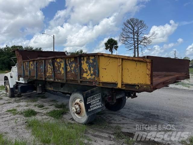Ford F800 Kipper