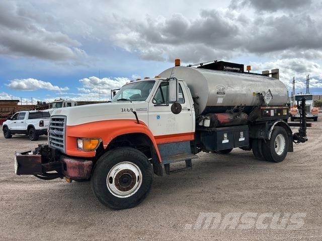 Ford F800 Betonmischer