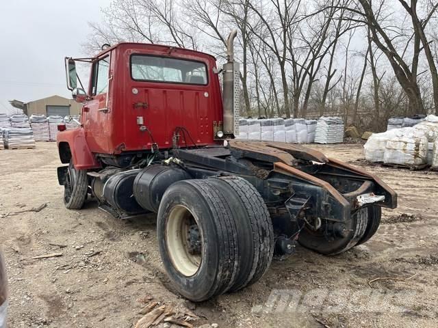 Ford LN8000 Sattelzugmaschinen