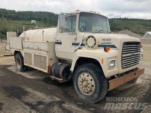 Ford LN8000 Tankwagen