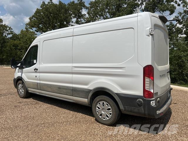 Ford Transit Lieferwagen