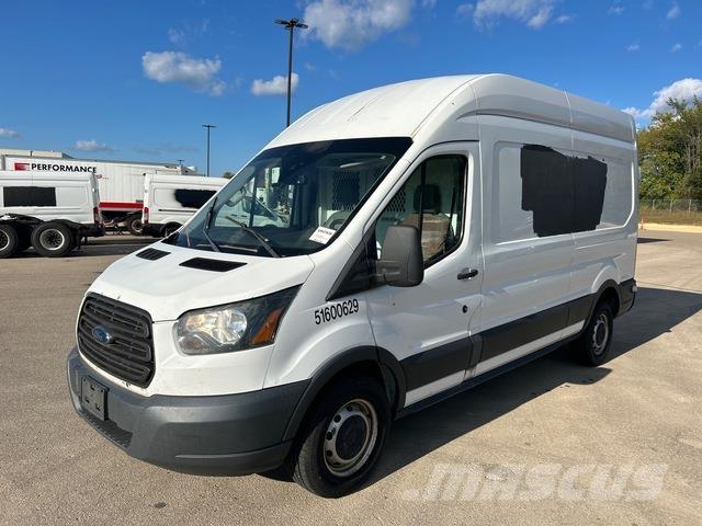Ford Transit Lieferwagen