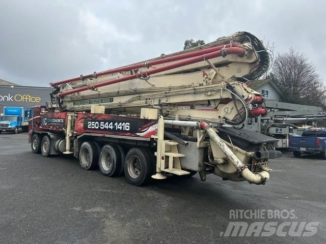 Freightliner  Betonpumpen