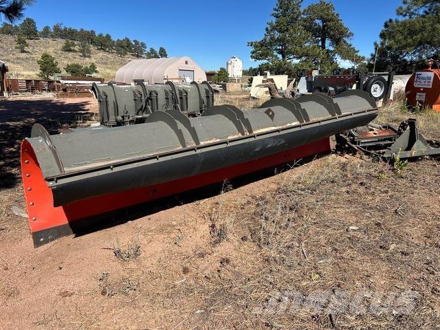  Frink 5016 PF Schneeschilde und -pflüge