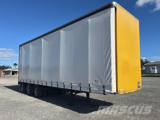 Fruehauf  Curtainsideranhänger