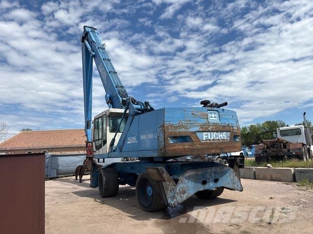 Fuchs MHL360 Materialumschlag