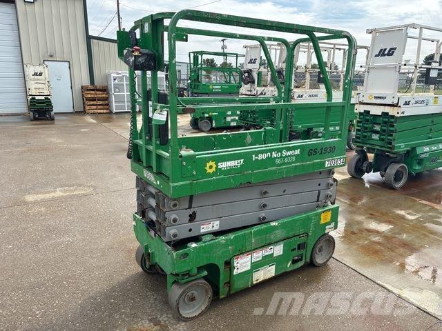 Genie GS-1930 Scheren-Arbeitsbühnen