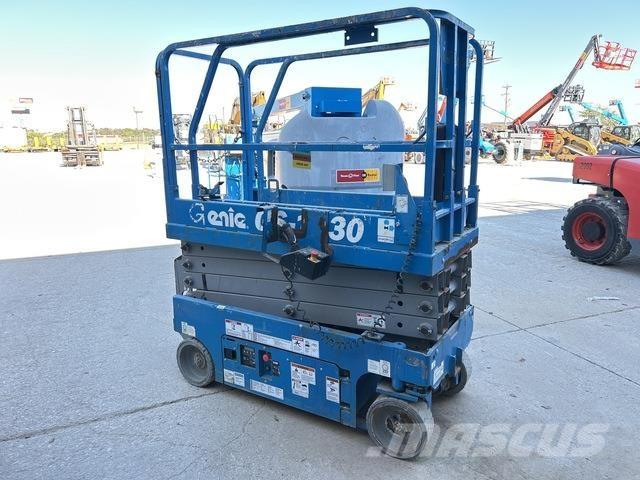 Genie GS-1930 Scheren-Arbeitsbühnen