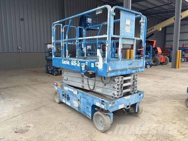 Genie GS-2646 Scheren-Arbeitsbühnen