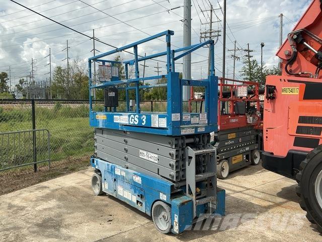 Genie GS-3232 Scheren-Arbeitsbühnen