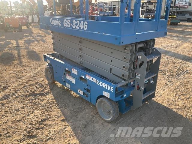 Genie GS-3246 Scheren-Arbeitsbühnen