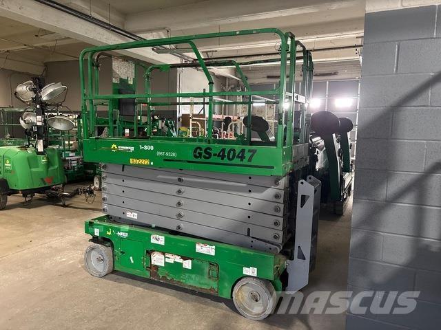 Genie GS-4047 Scheren-Arbeitsbühnen