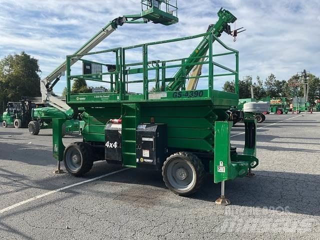 Genie GS-4390 Scheren-Arbeitsbühnen