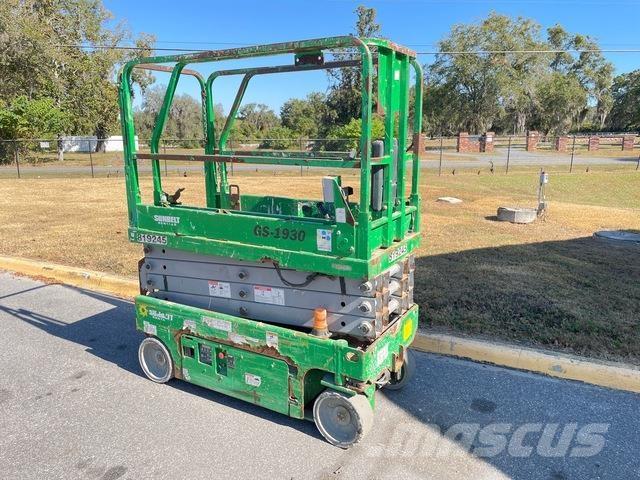 Genie GS1930 Scheren-Arbeitsbühnen