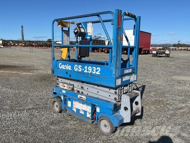 Genie GS1932 Scheren-Arbeitsbühnen