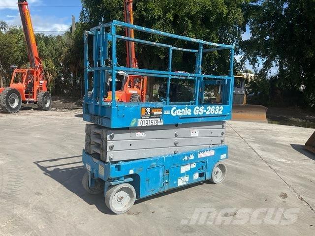 Genie GS2632 Scheren-Arbeitsbühnen