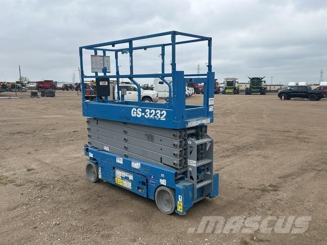 Genie GS3232 Scheren-Arbeitsbühnen