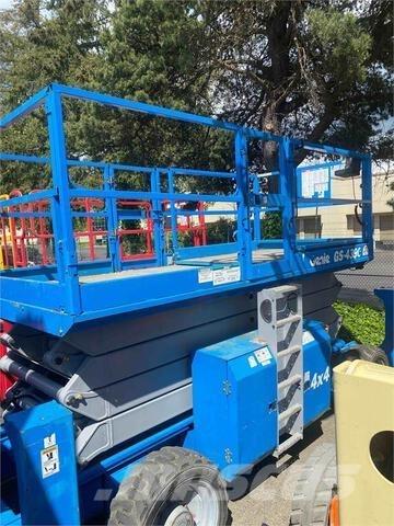 Genie GS4390RT Scheren-Arbeitsbühnen