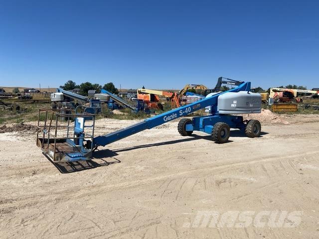 Genie S-40 Sonstige Baumaschinen